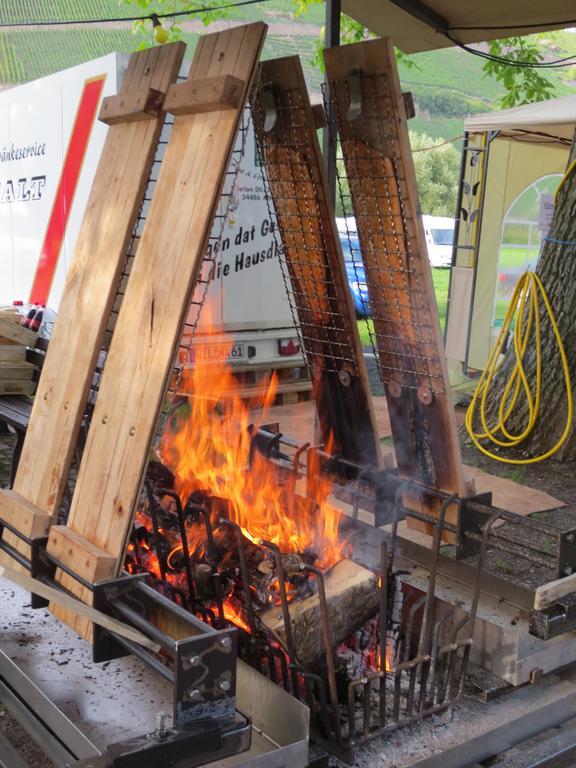 Juffer Flair Restaurant Gaestehaus Brauneberg Kültér fotó